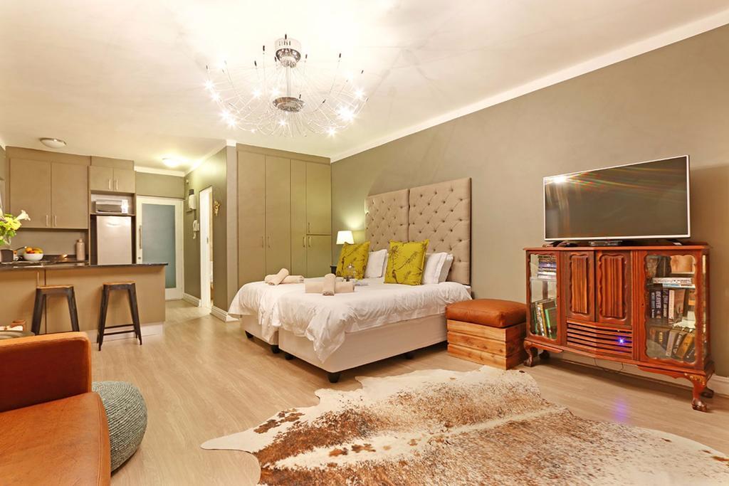 Afribode Mainhill Apartments Kaapstad Buitenkant foto