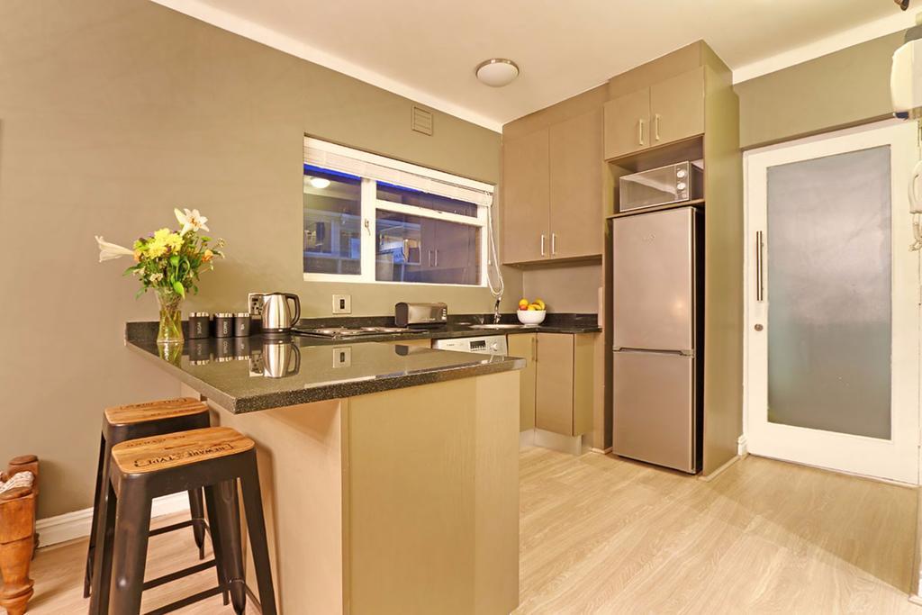 Afribode Mainhill Apartments Kaapstad Buitenkant foto